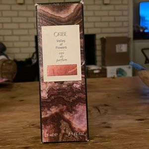 Oribe Valley of Flowers